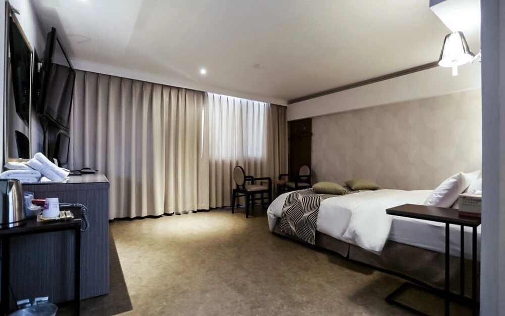 Hotel photo 2
