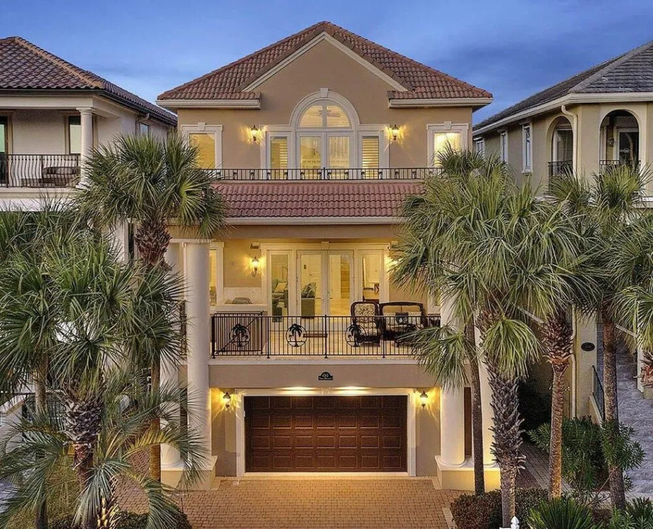 Costa Del Mar by RedAwning