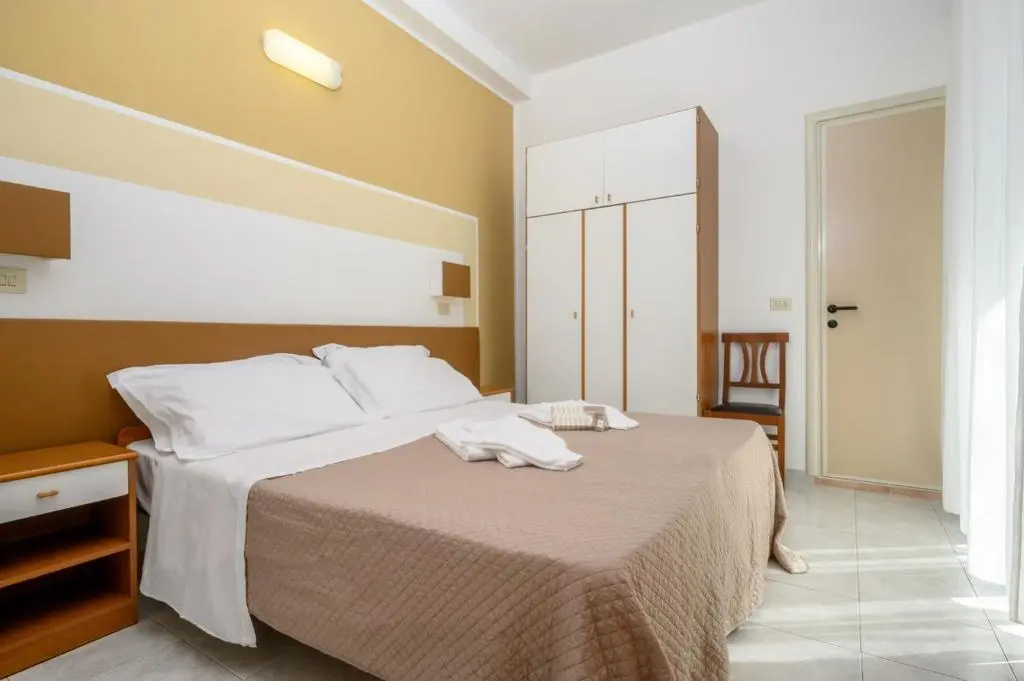 Economy Double room (full double bed)