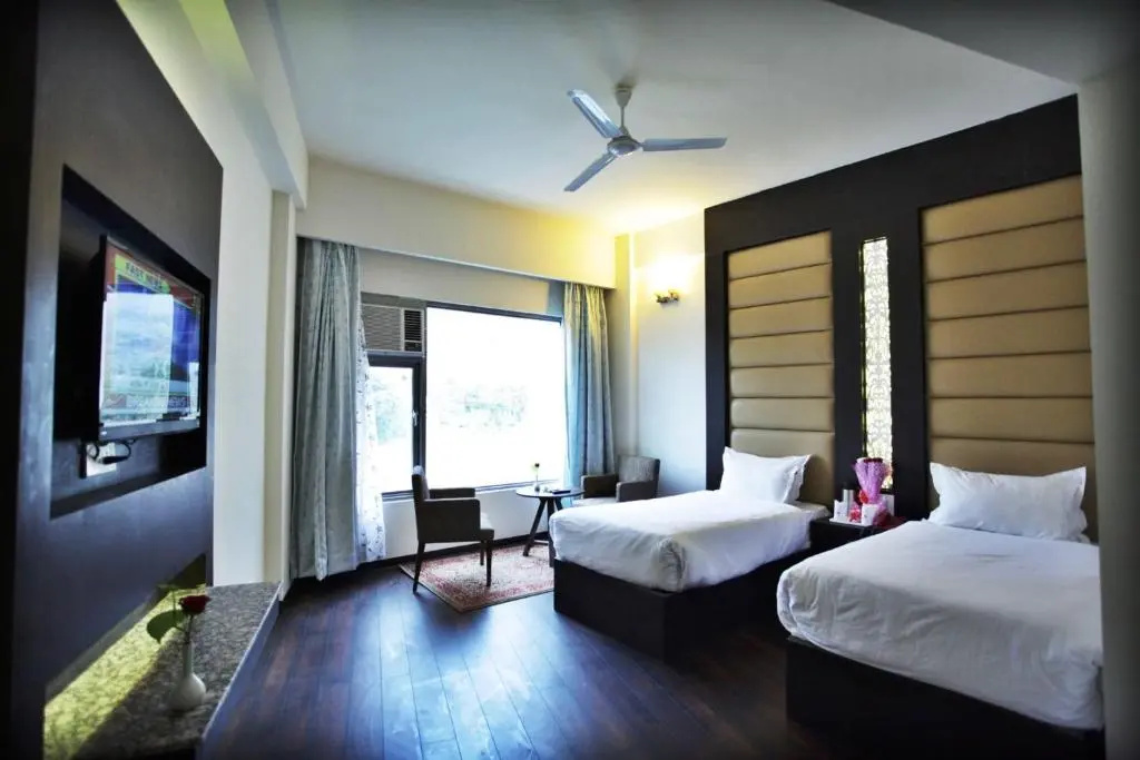 Lemon Tree Hotel, Katra - Chambres