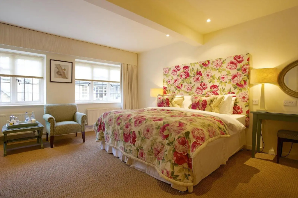 Hare And Hounds Hotel - Général