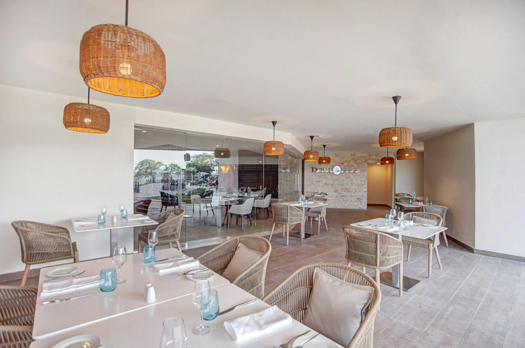Adults Only, Hideaway at Royalton Negril Resort