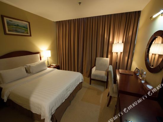 Gaya Centre Hotel