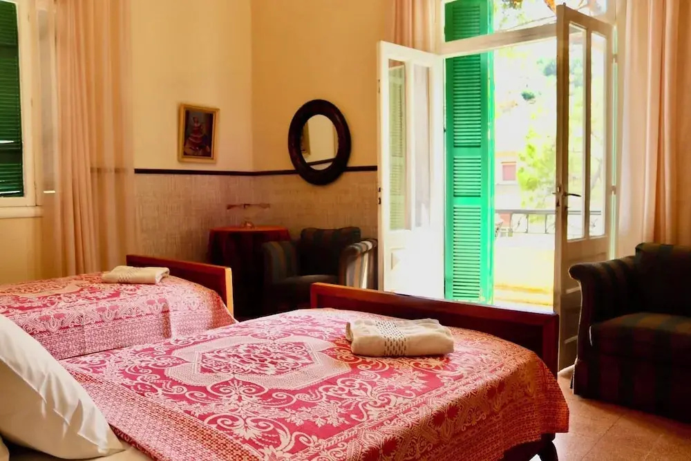 Standard Double room with balcony and with garden view (twin beds)
