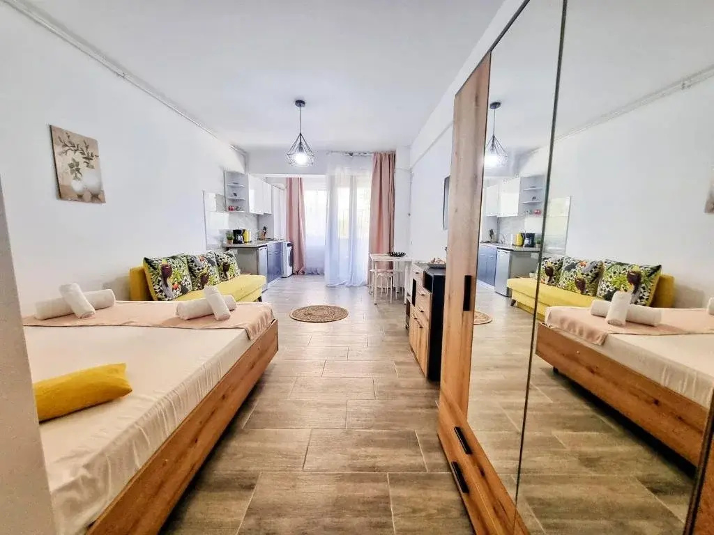 Seven Eleven Luxury Apartment - фото 3