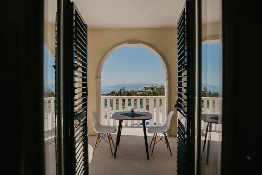 Deluxe Apartment with sea view