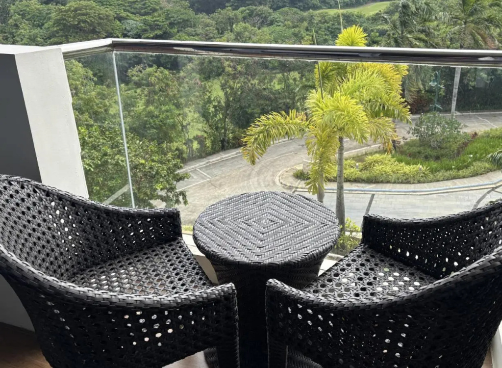MCollection - Poolside Escape Near Boracay’s Iconic Keyhole