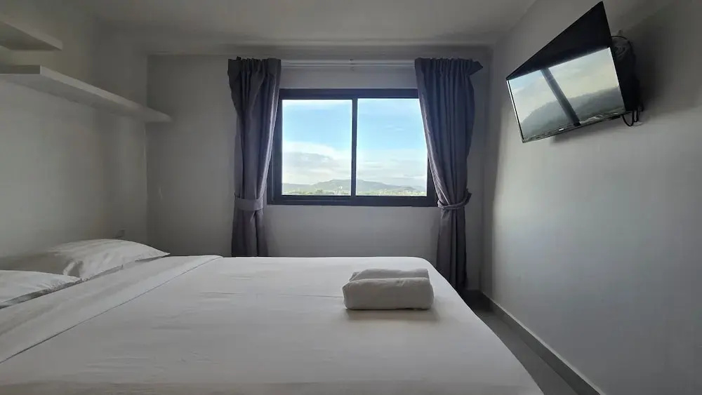 Отель The Chalong Pearl 1BR  T1-703 в Чалонге