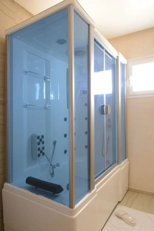 2 Bedrooms Junior Suite