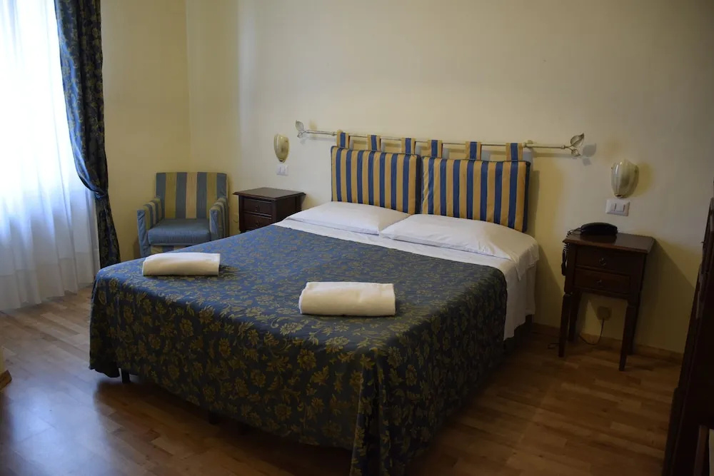 Hotel Arcobaleno Siena - Chambres