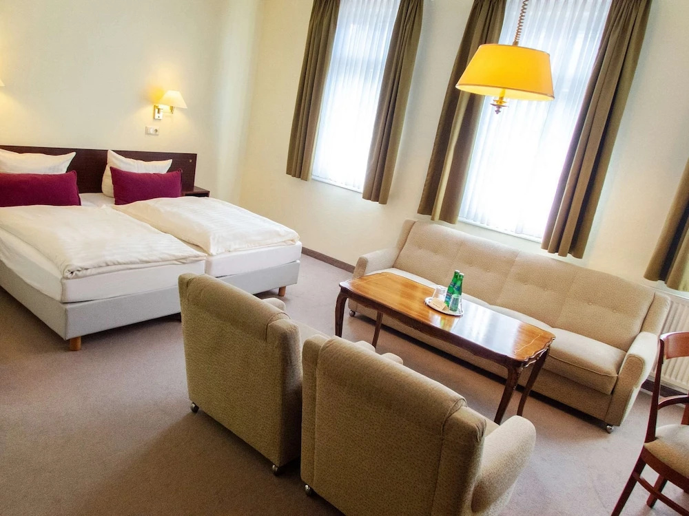 Superior Double room with city view (twin beds)