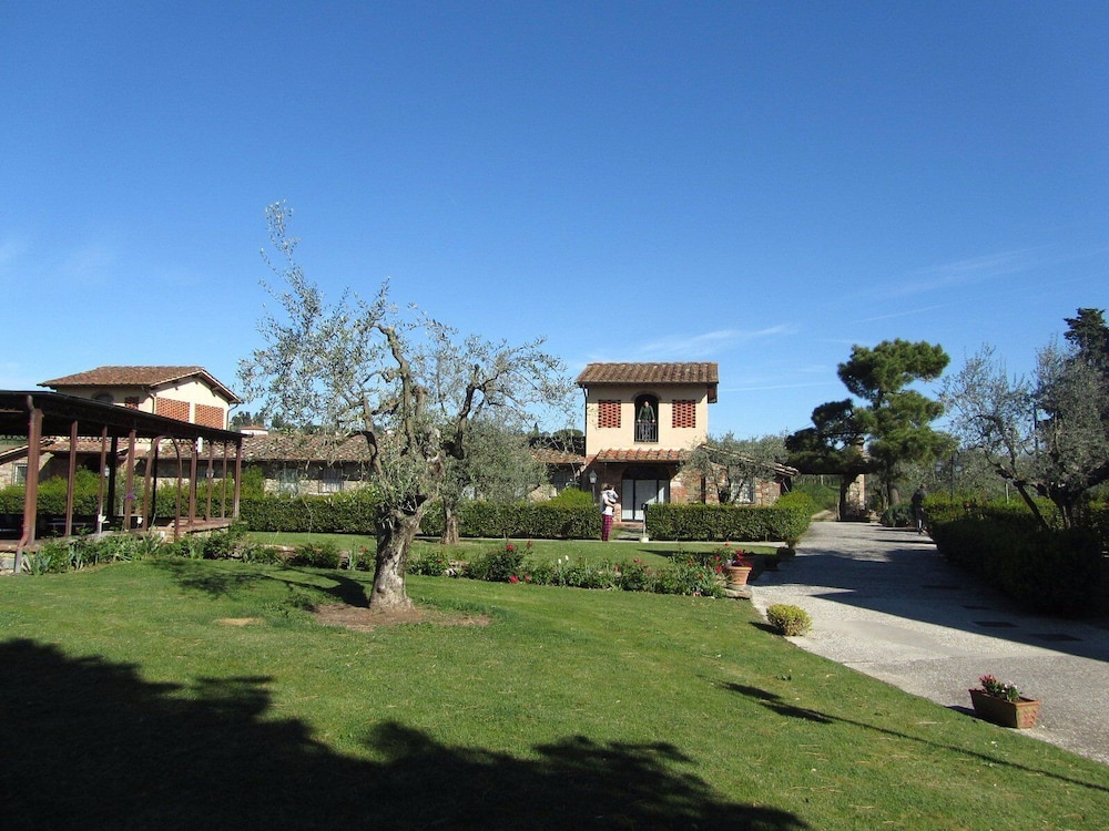 Borgo di Erboli