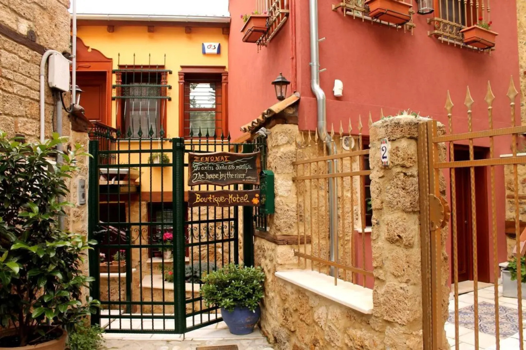 The House by the River Luxury Villa