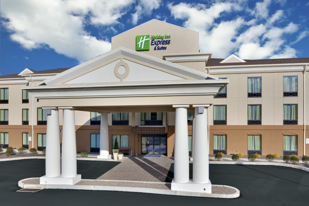 Holiday Inn Express Hotel & Suites Lebanon by IHG