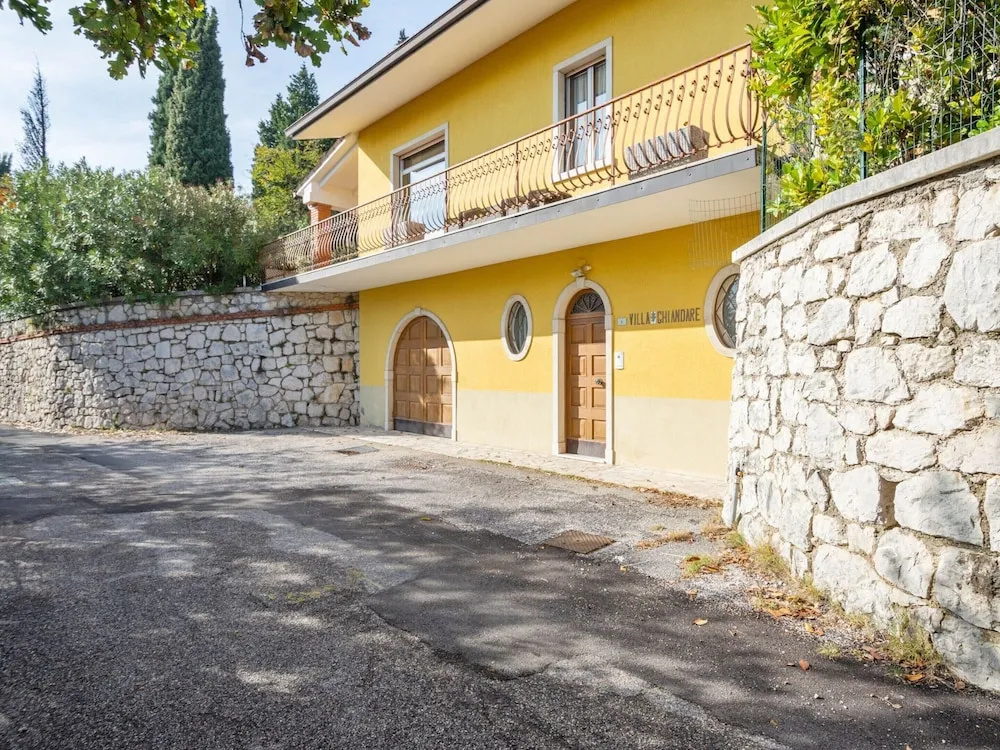 Holiday Home in Marciaga With Pool & Gulf Views