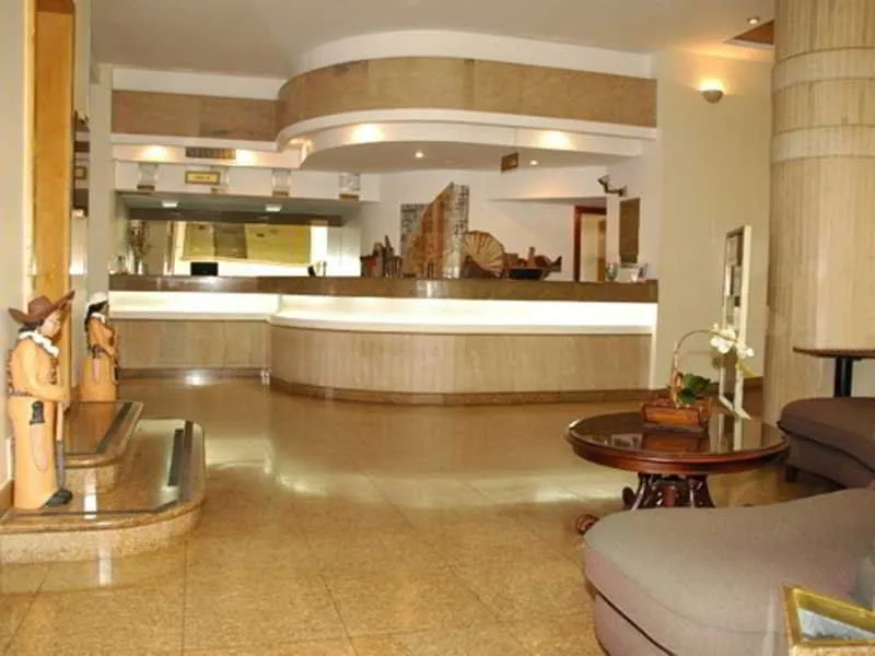 Address West Side Hotel Residence