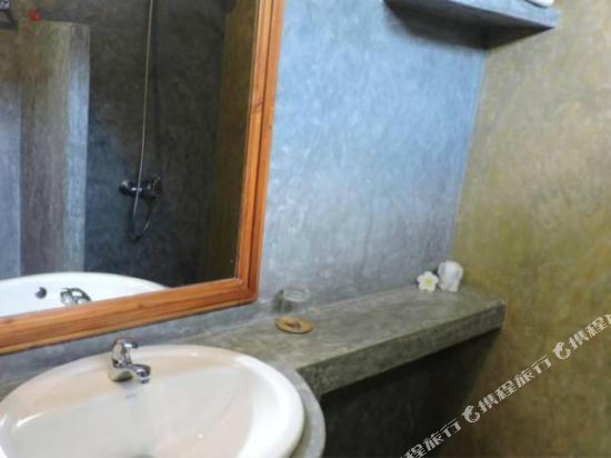 Camarin Residence