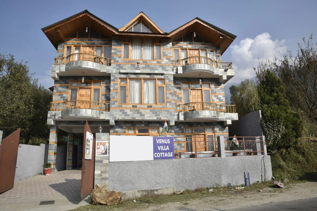 Venus Villa by OYO Rooms