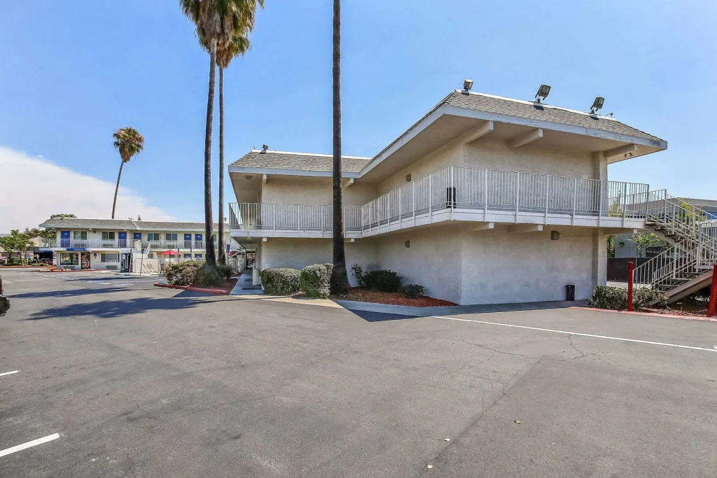 Motel 6 Pleasanton, CA