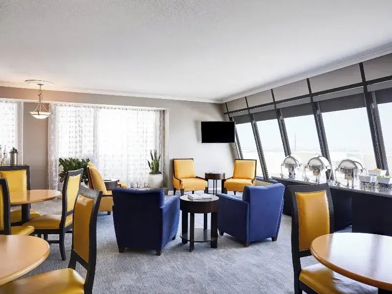 Standard Quadruple room with view