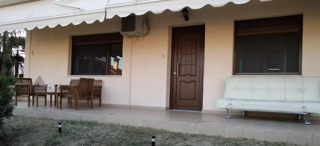 Luxurious private appartment with garden and view!