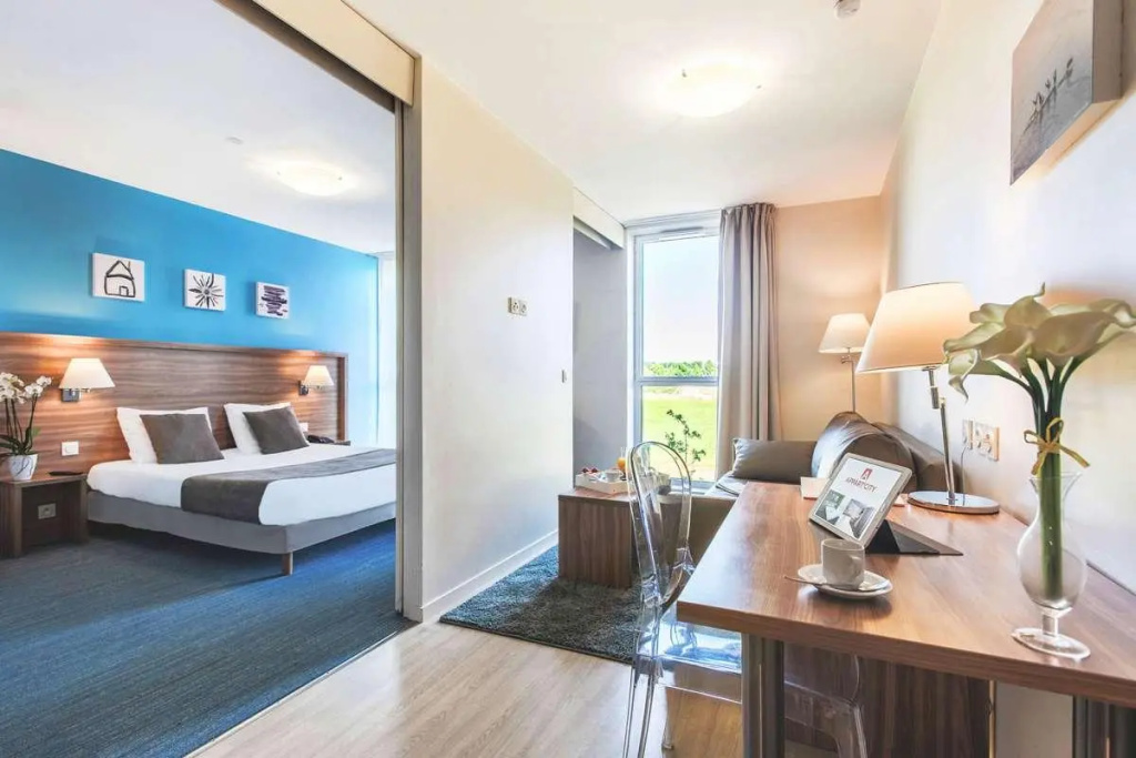 1 Bedroom Apartment