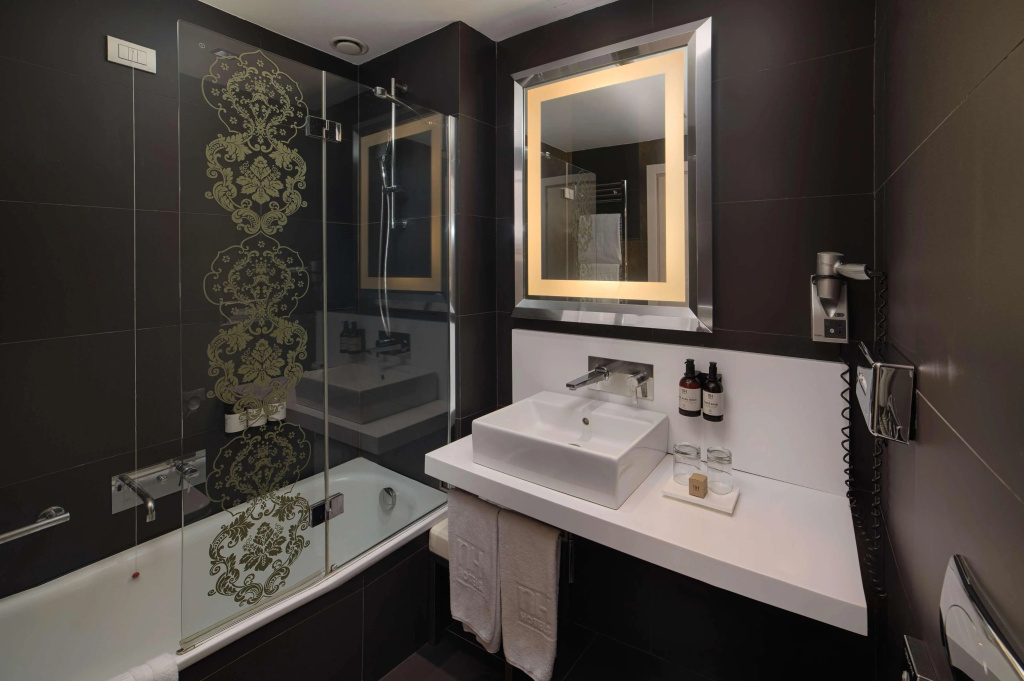 Hotel photo 36