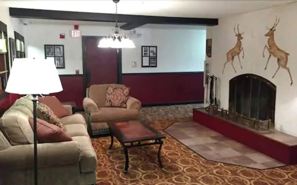 Hotel photo 12