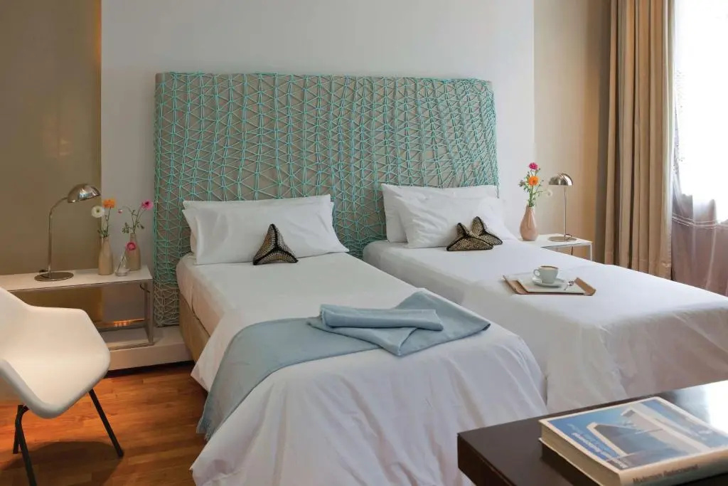 Concept Double room (twin beds)