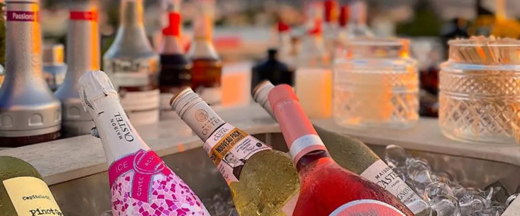 Food & Beverage