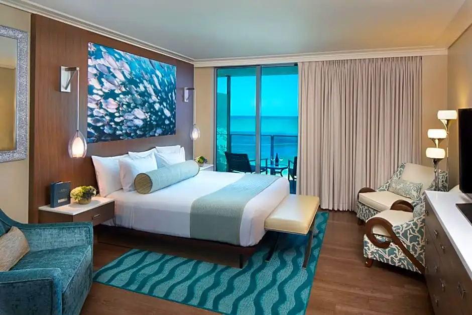 Standard Triple room with sea view