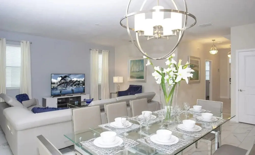 6 Bedroom Home at Champions Gate
