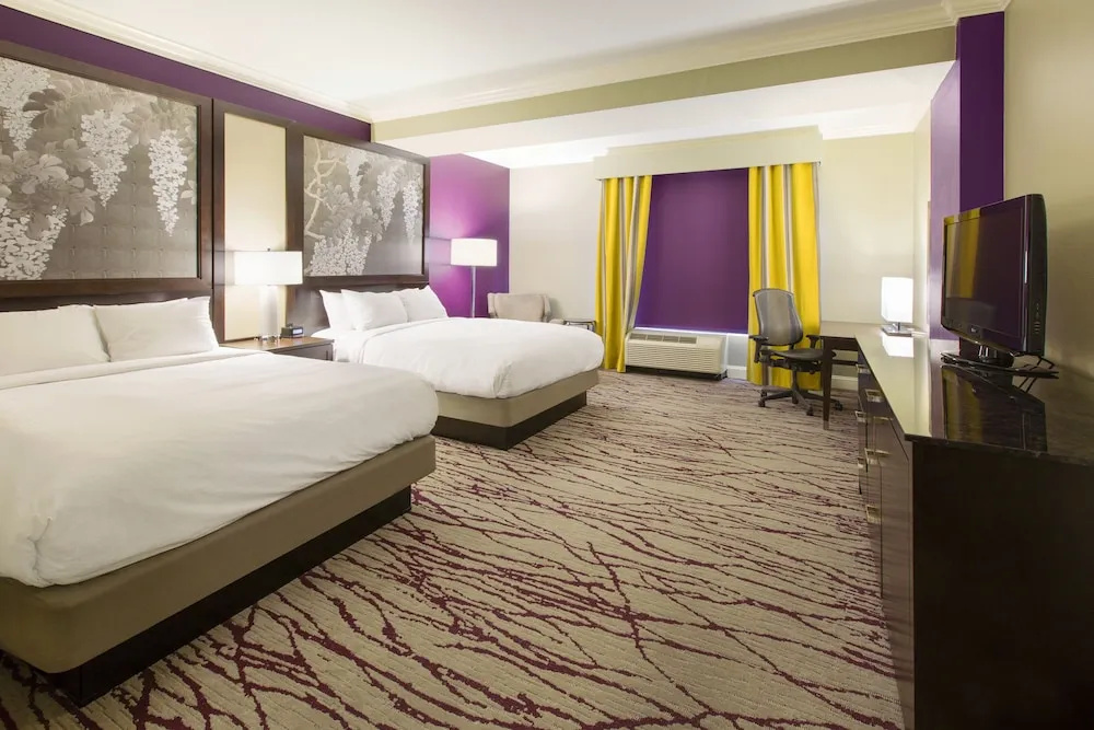 DoubleTree by Hilton Hotel Savannah Historic District - Chambres