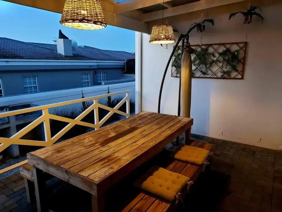 Flower Route House