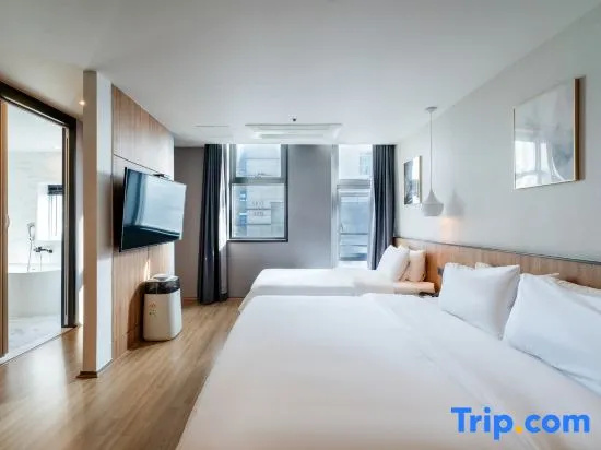 Standard Double Family room (twin beds)