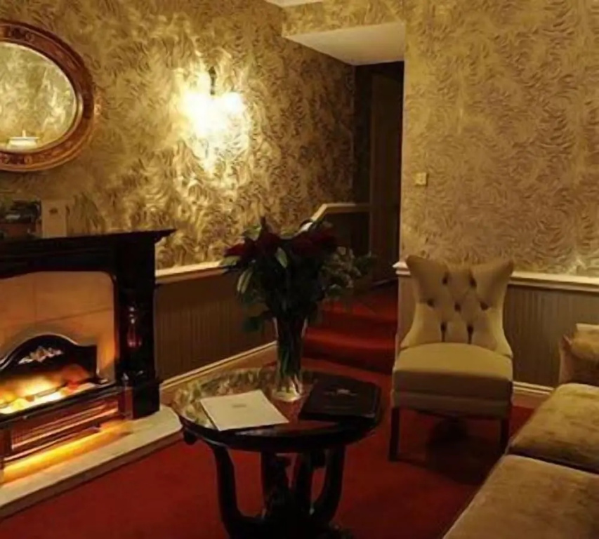 Greville Arms Hotel - Général