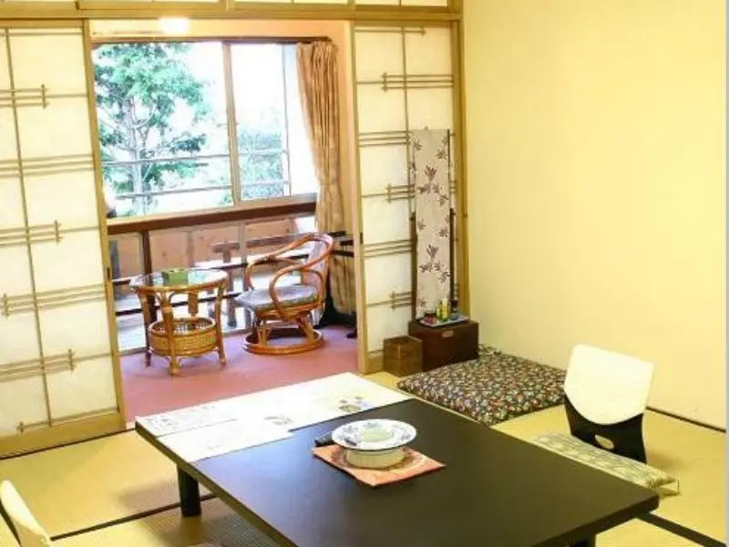 Atagawa Onsen Takami Hotel - Chambres