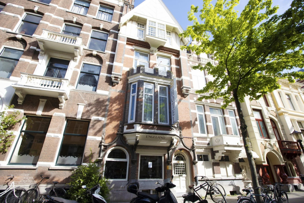Quentin Museum Square Hotel