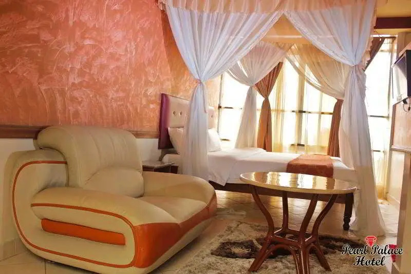 Pearl Palace Hotel - Chambres