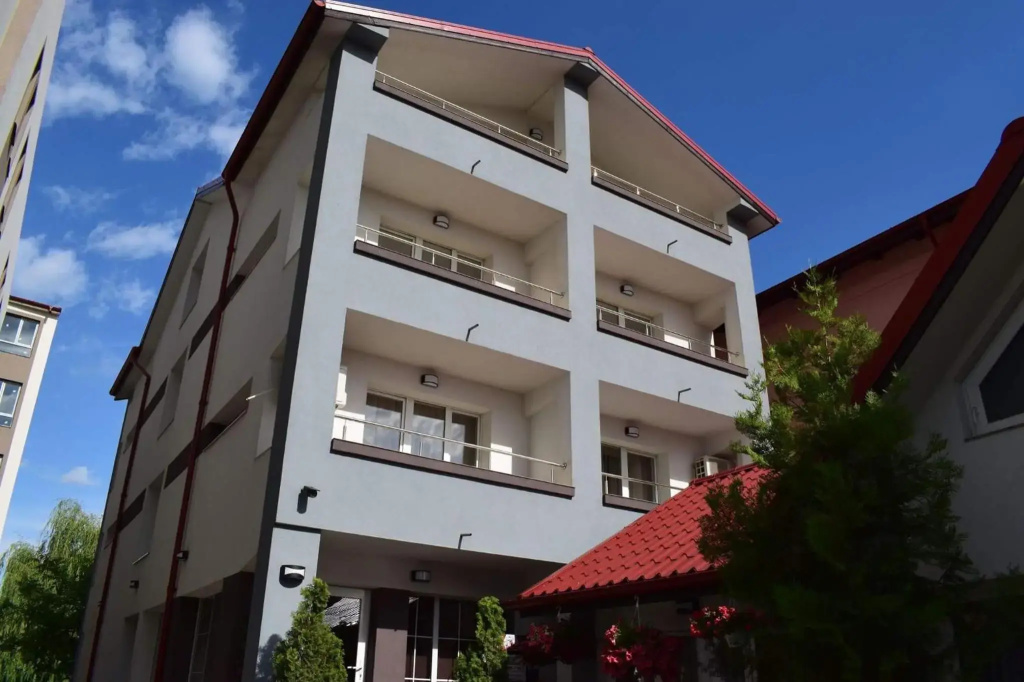 FAST Airport Hotel