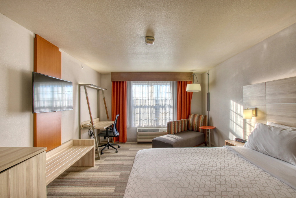 Holiday Inn Express Hotel & Suites Milwaukee Airport by IHG - Général