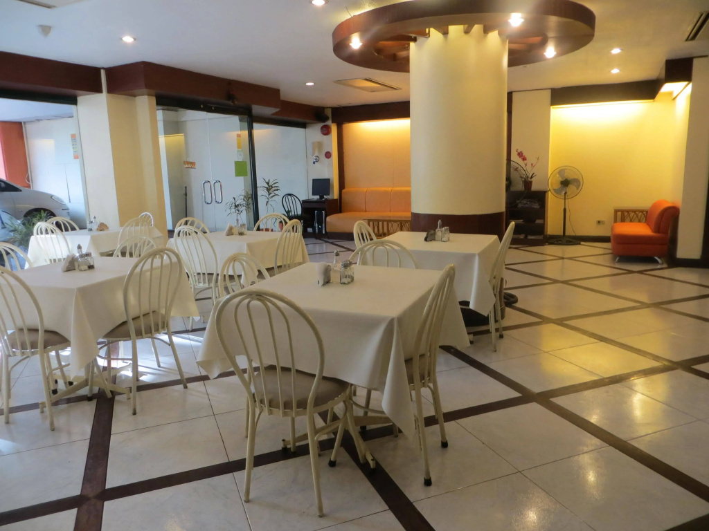 Hotel photo 12