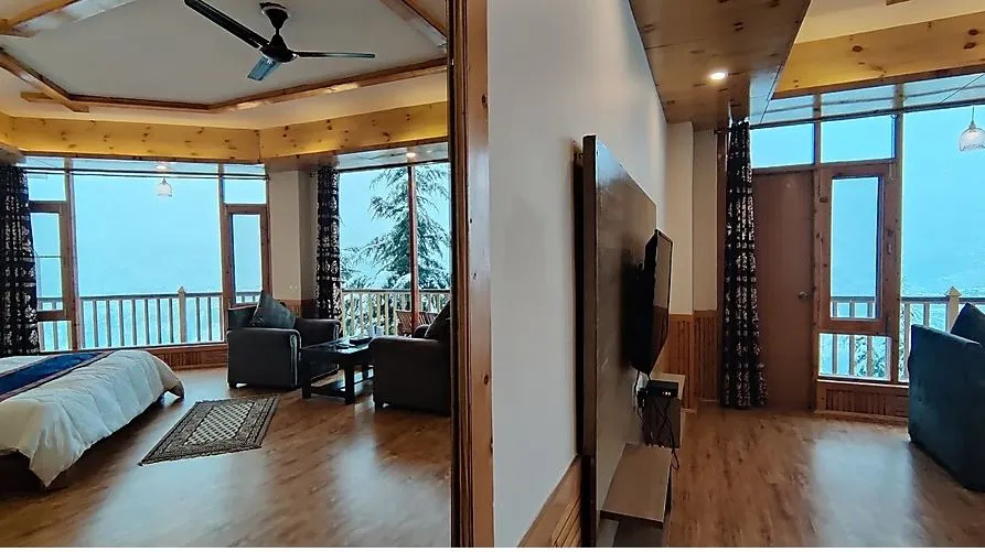 Executive Suite with balcony and with view
