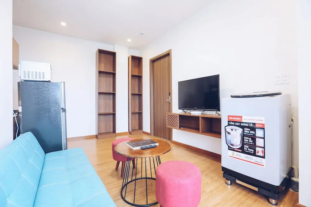 2 Bedrooms Apartment with mountain view