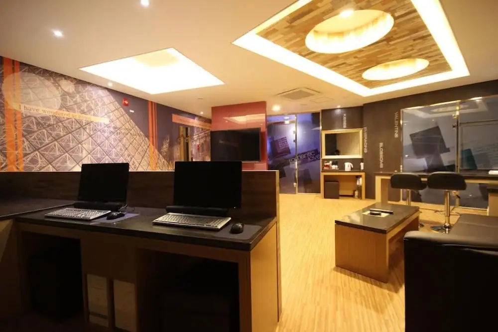 Hotel photo 10