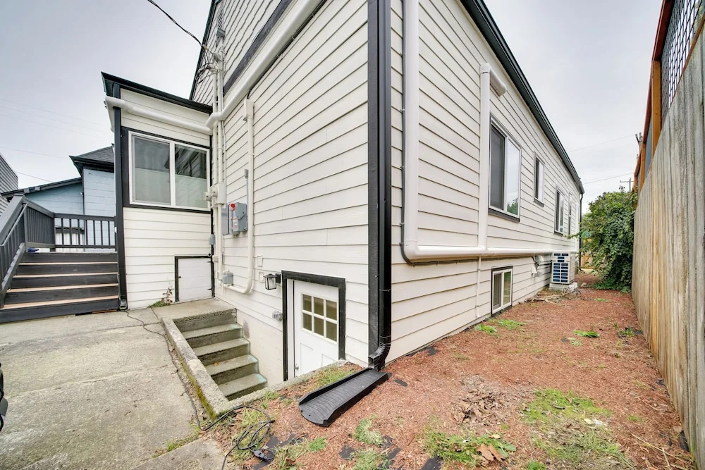 Pet-friendly Seattle Apt Near Dtwn & Lumen Field