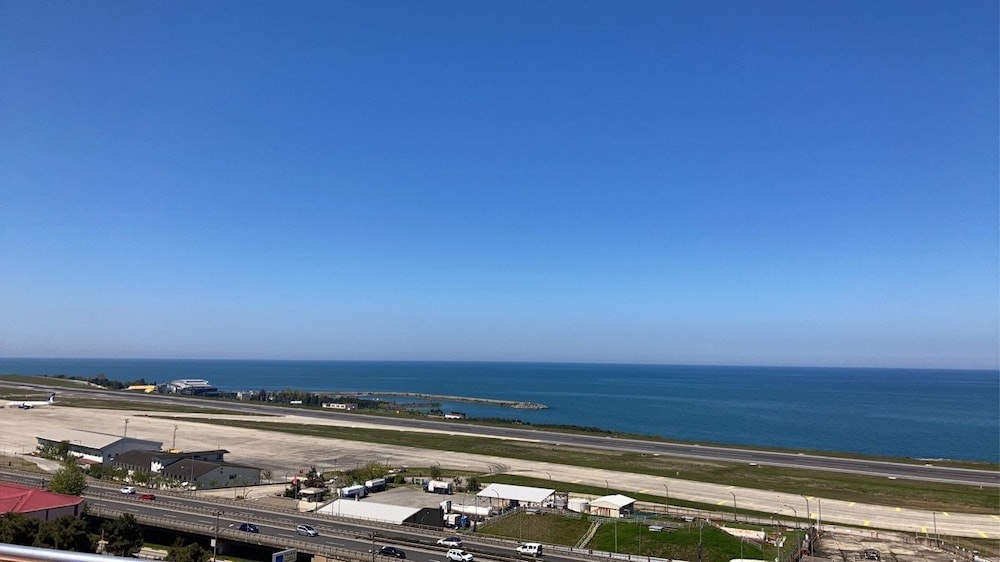 Beach & Waterfront
