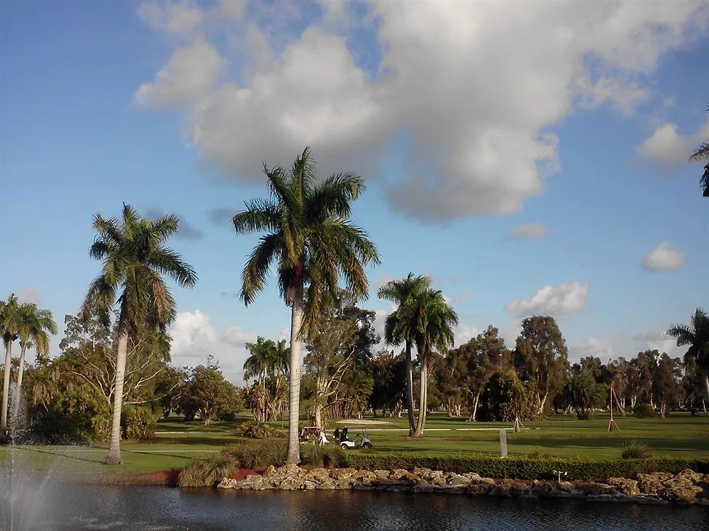 Hollywood Beach Golf Resort - Général
