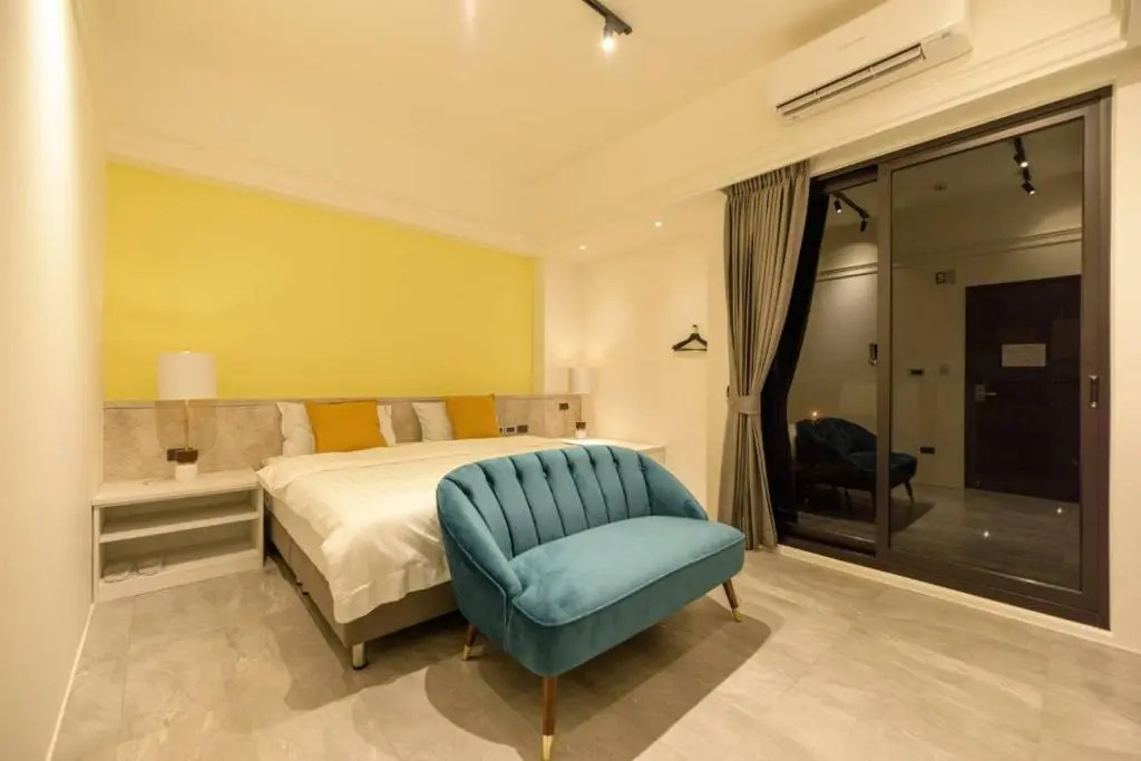 Day Time Travel - фото 4