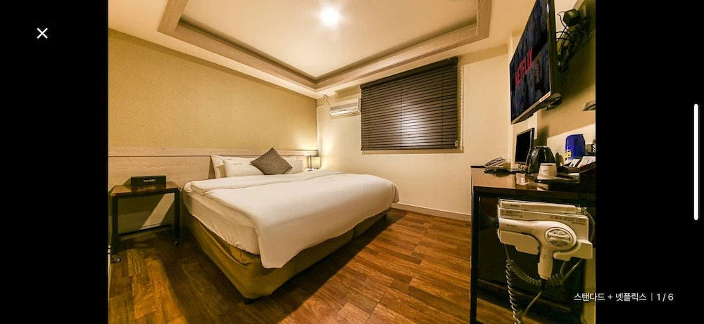 Двухместный номер Deluxe двуспальная кровать в Hotel Juno